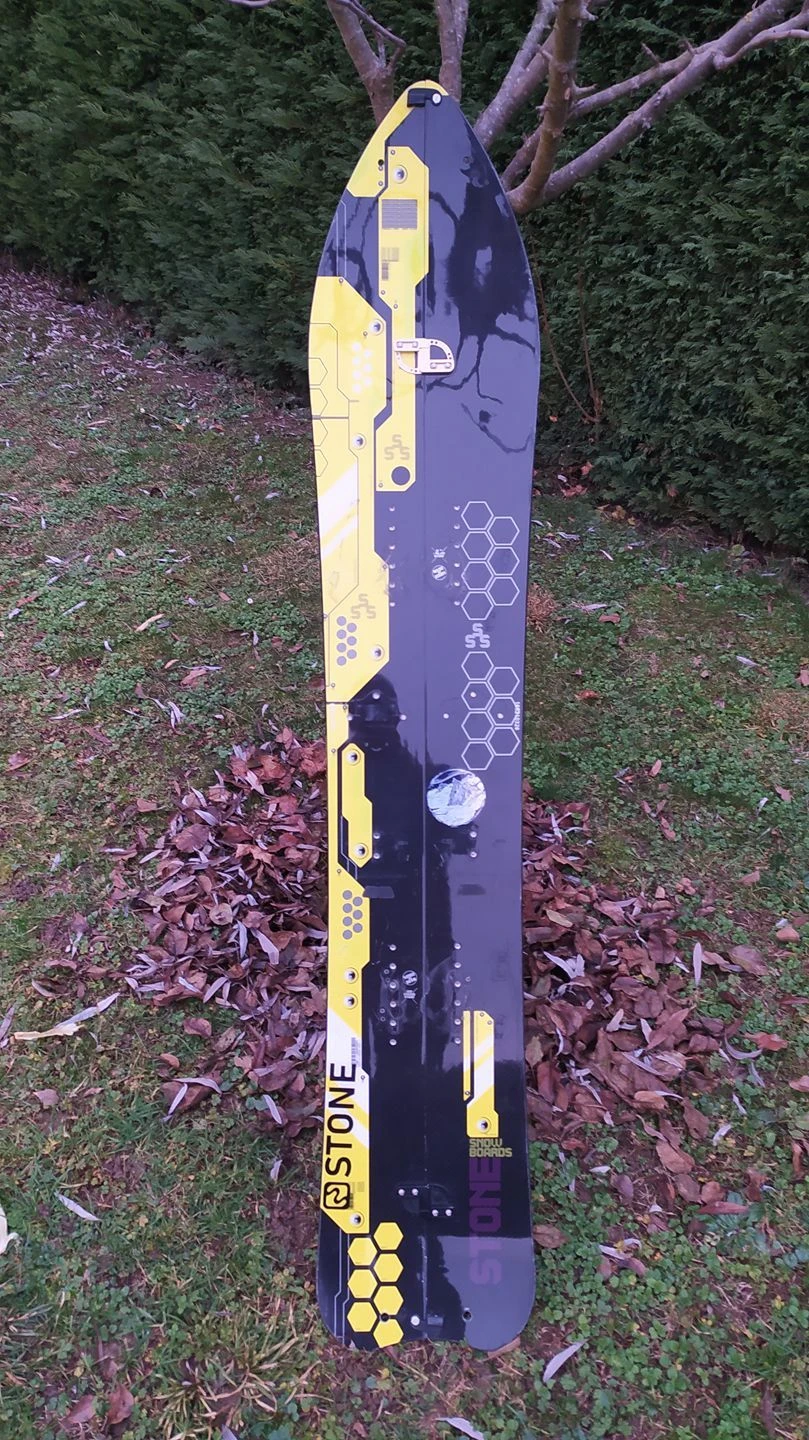 Stone Neon 3 Stone Neon – Image 3