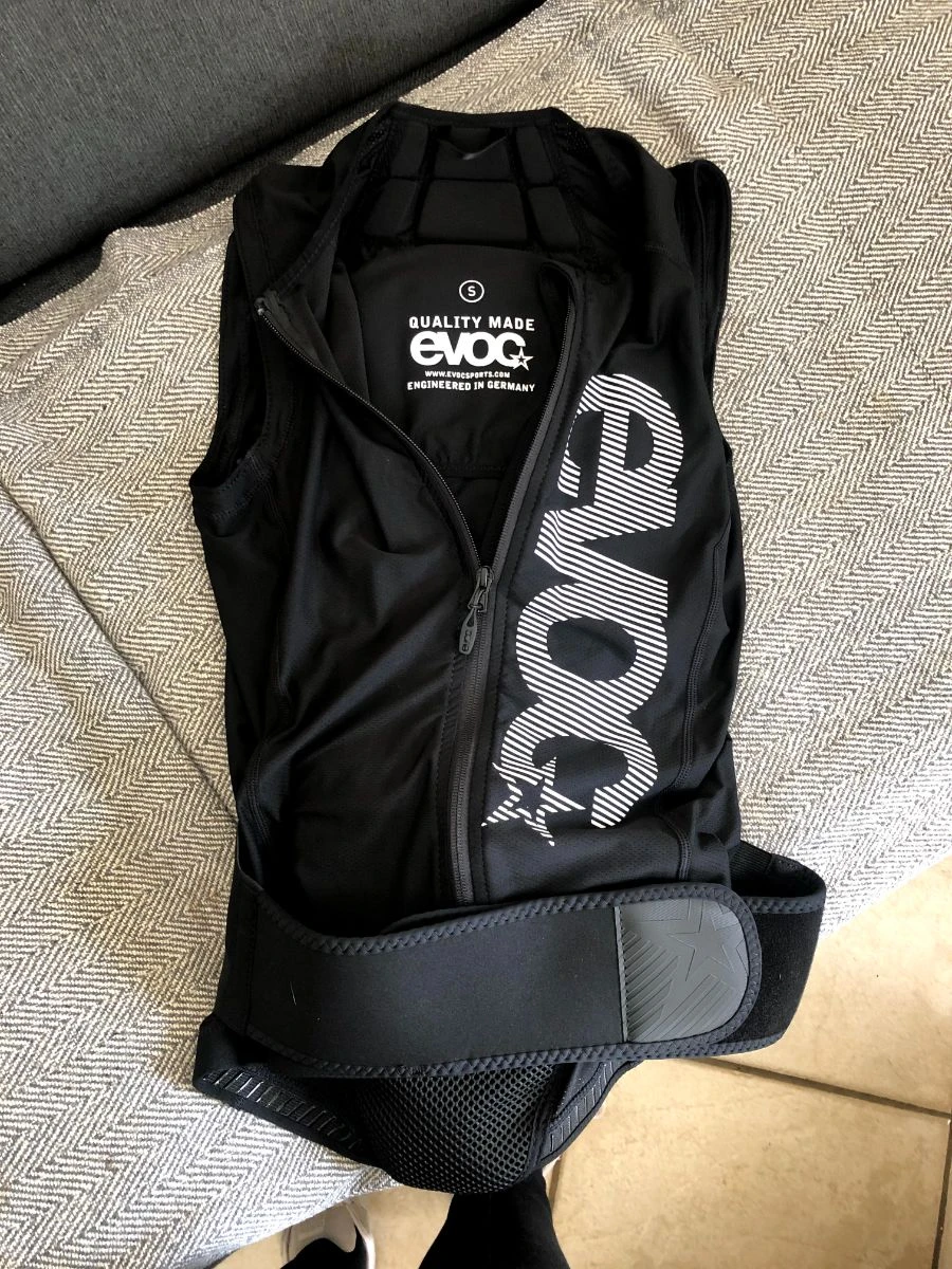 Evoc Liteshield Back Protector 3 Evoc Liteshield Back Protector – Image 3