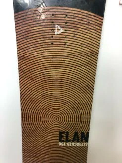 ELAN Altrocker -MRA Snow Magasin 63d2ac6b950a30.37677228 snowboards elan altrocker