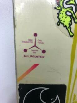 NITRO Option Girls Gt 10 NITRO Option Girls Gt -MRA Snow Magasin 63d2af40c5f969.95494583 snowboards nitro option girls gt