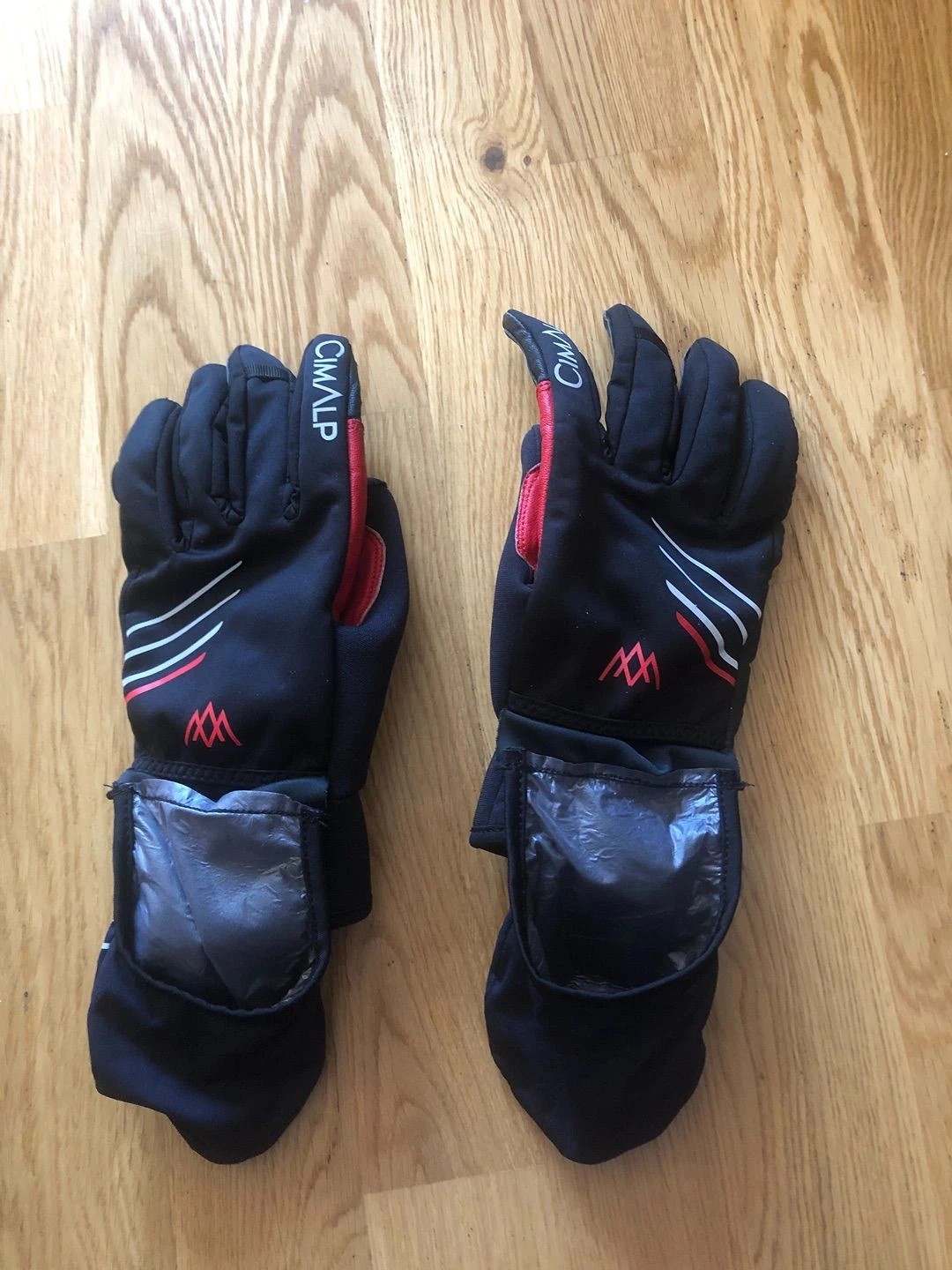 Touring Gloves2 1 Touring Gloves2
