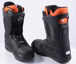 FLOW Vega Coiler -MRA Snow Magasin 63ef5d431485f6.70585092 chaussures de snowboard flow vega coiler