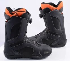 FLOW Vega Coiler -MRA Snow Magasin 63ef5d447bfaa2.74230338 chaussures de snowboard flow vega coiler