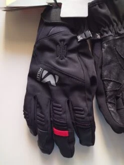 Millet White Pro Gloves -MRA Snow Magasin 63f093a223f7b2.37760257 phpi7izgn